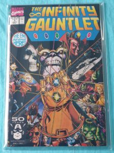 Infinity Gauntlet 1 Polyester Slab